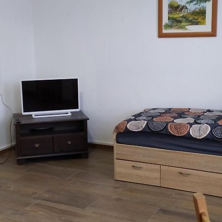 Monteurzimmer Ez Gross Frankfurt  ภายนอก รูปภาพ